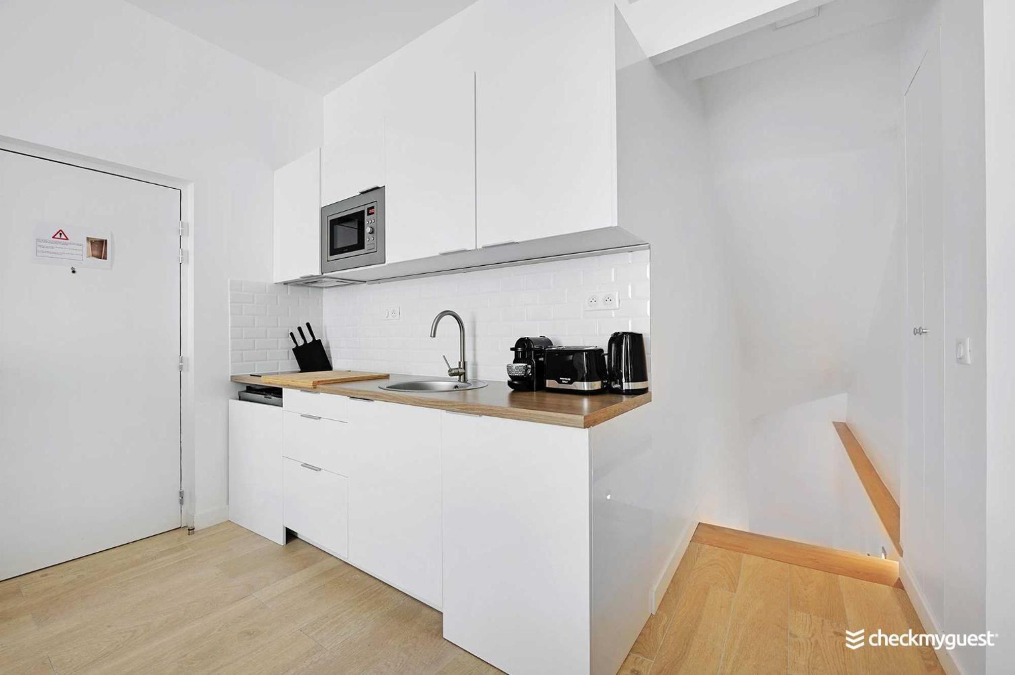 Intimate Apartment With Air Conditioner & Jacuzzi 2Br 6P Montmartre 파리 외부 사진